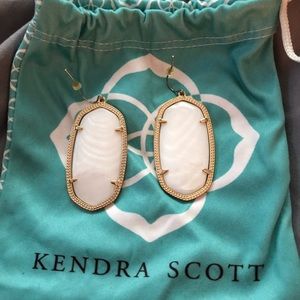 Kendra Scott Danielle Earrings Large